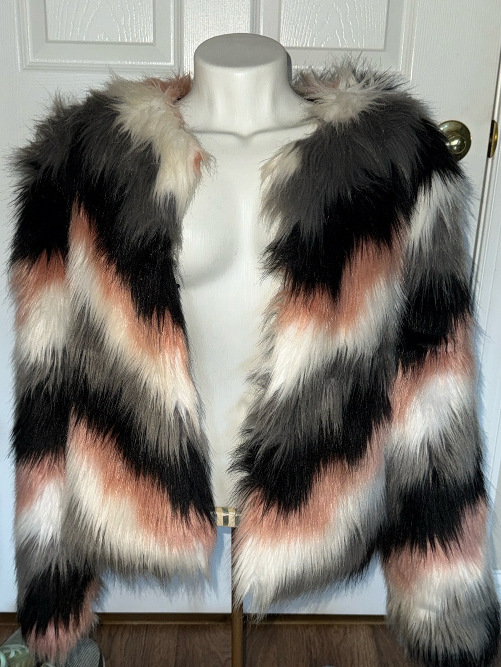 Chevron Faux Fur Teddy Jacket in Black, White & Blush